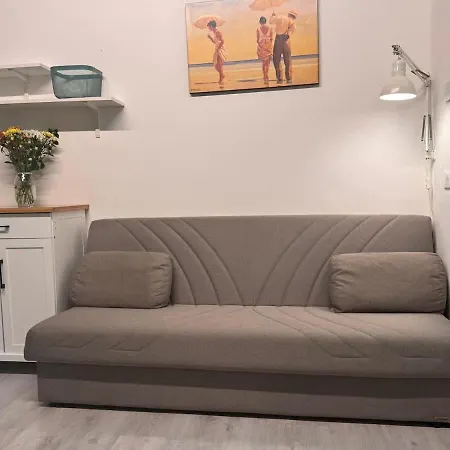 Studio Apartment Διαμέρισμα *