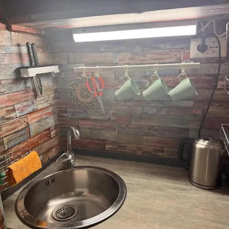 Studio Apartment דירה *