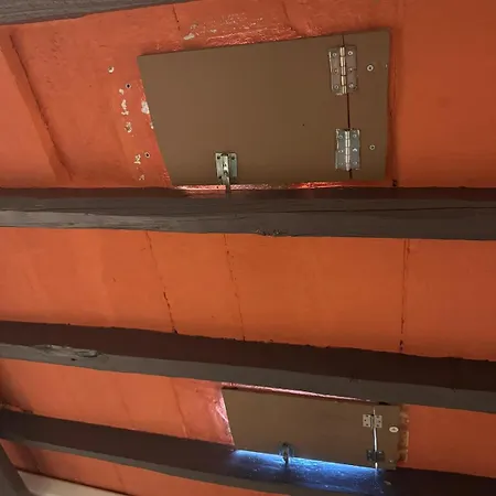 דירה Studio Apartment *