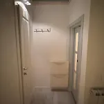 Studio Apartment *